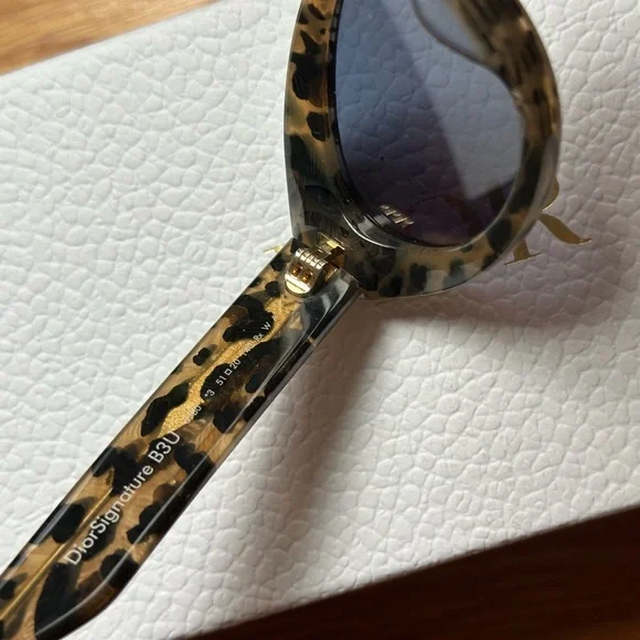 Dior Tortoise Cateye Shell Sunglasses - Picture 7 of 8